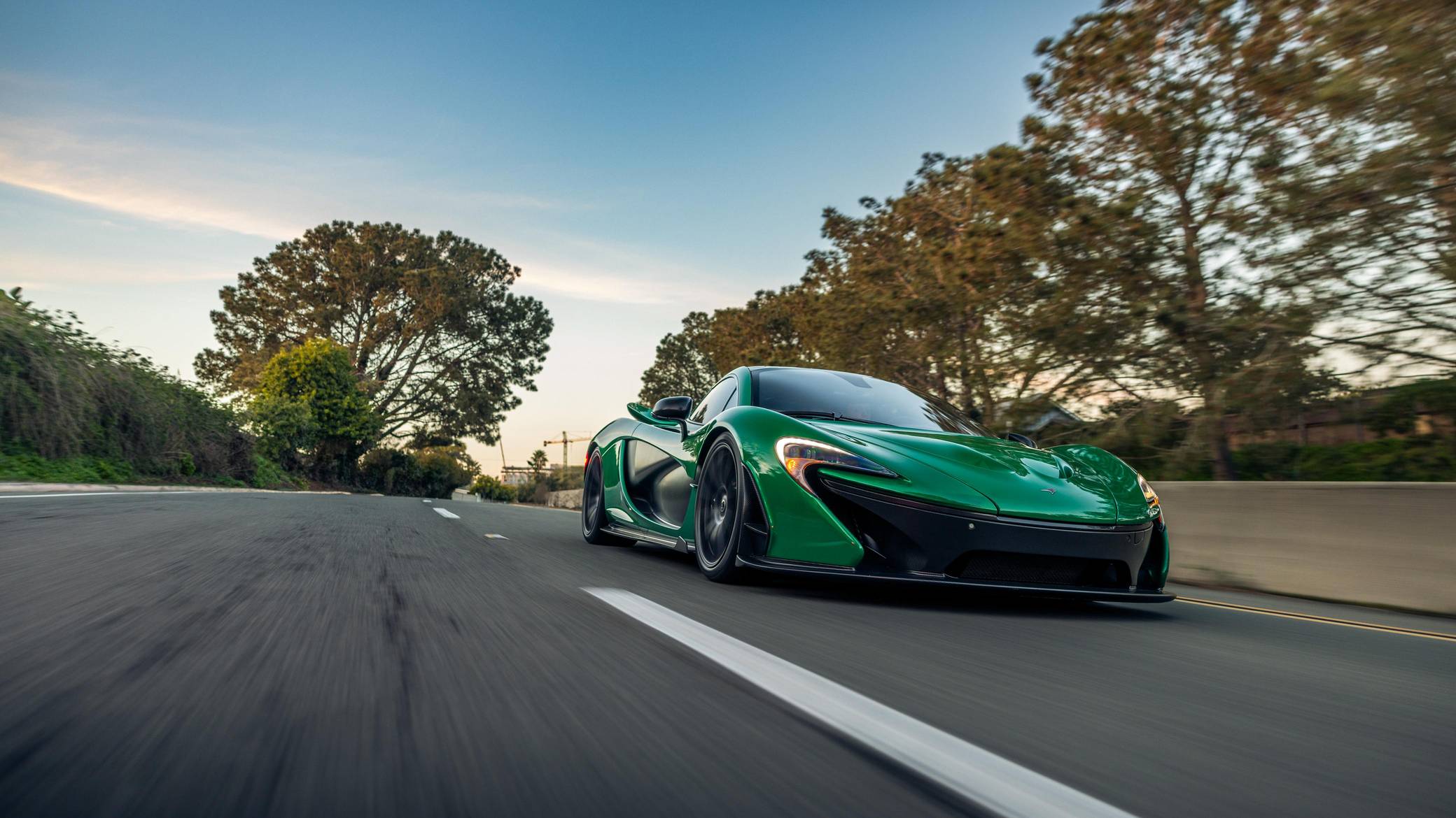 2014 McLaren P1 photo 153