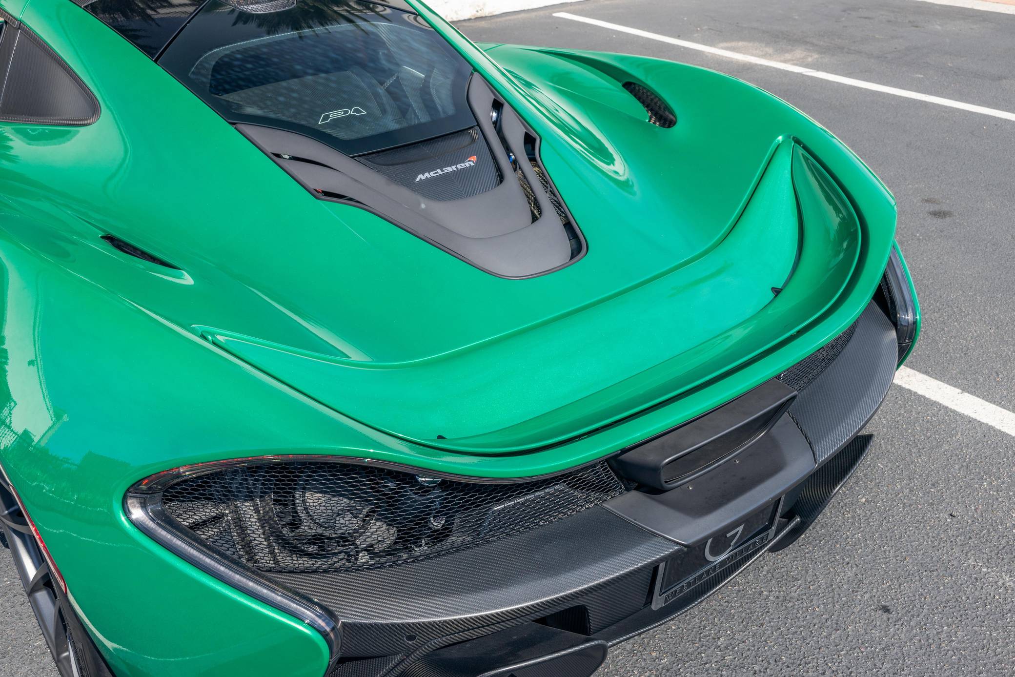 2014 McLaren P1 photo 204