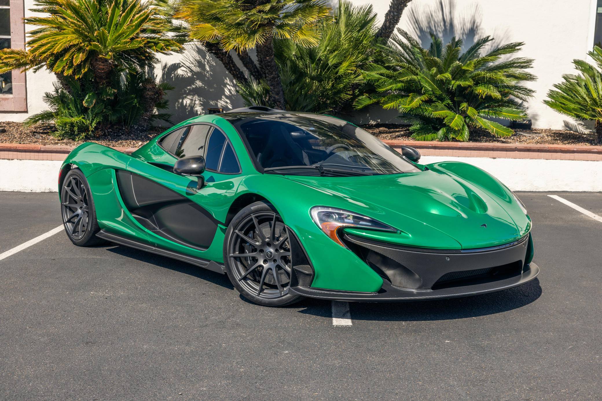 2014 McLaren P1 photo 130