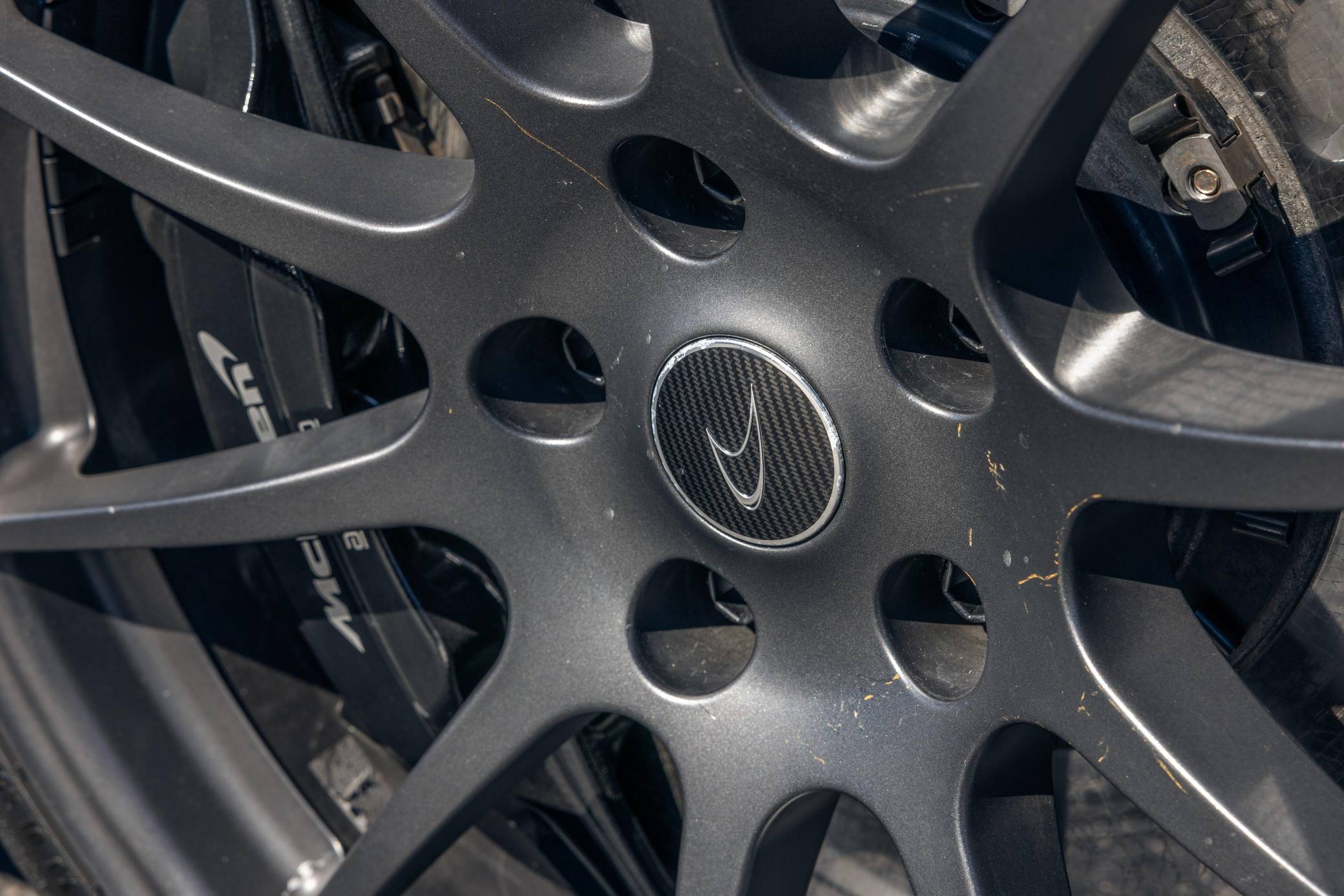 2014 McLaren P1 photo 270