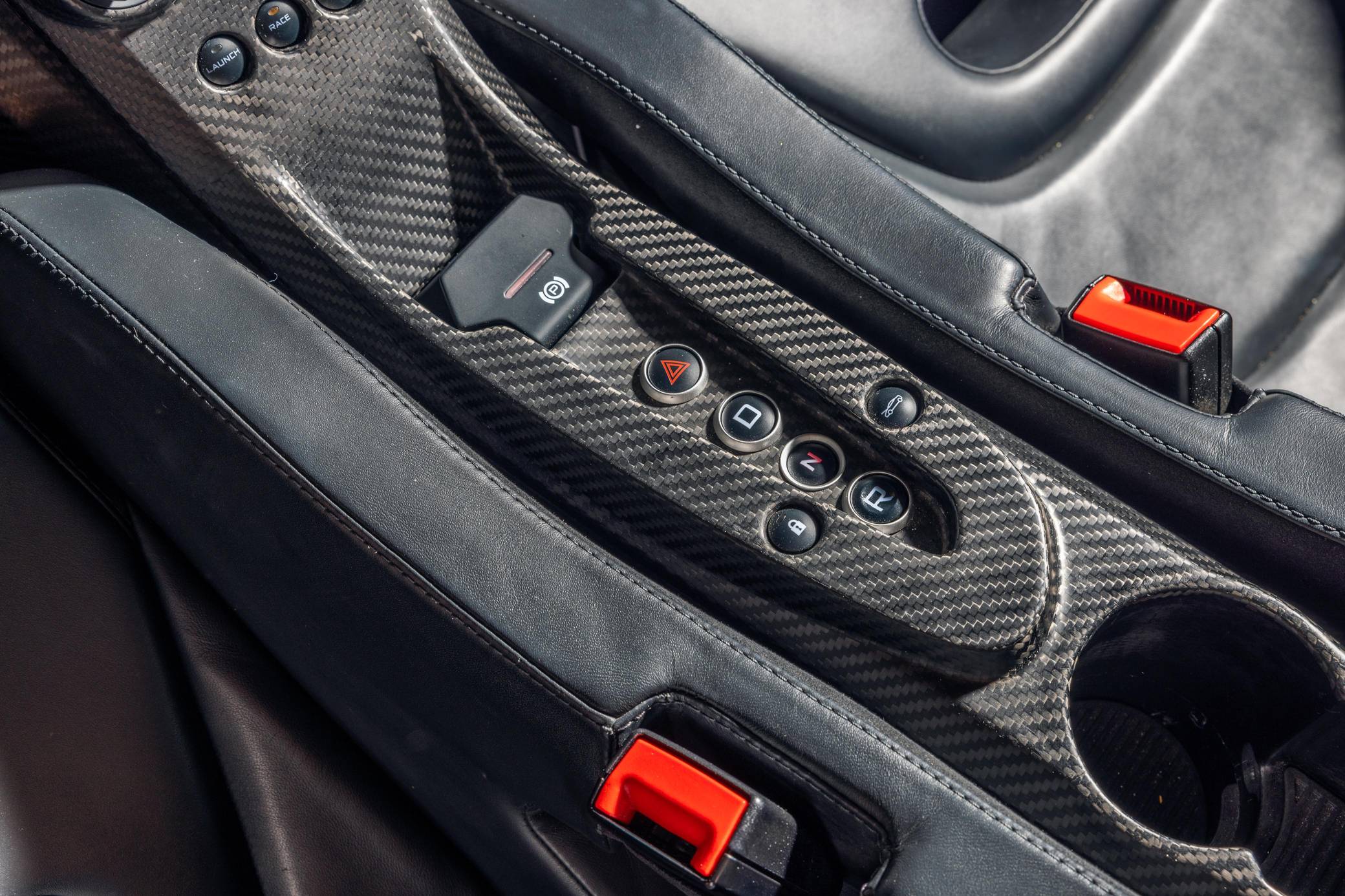 2014 McLaren P1 photo 334