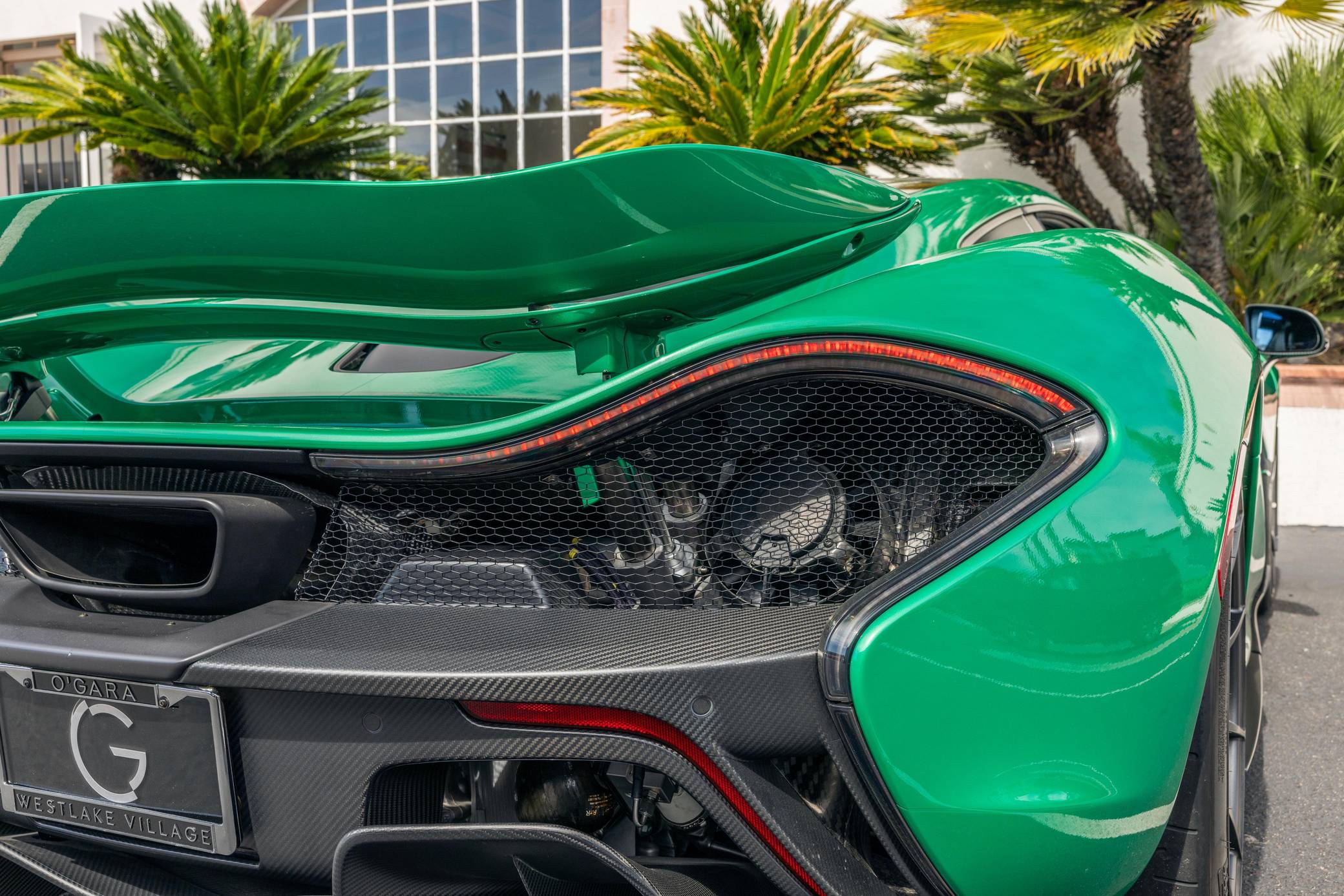 2014 McLaren P1 photo 225