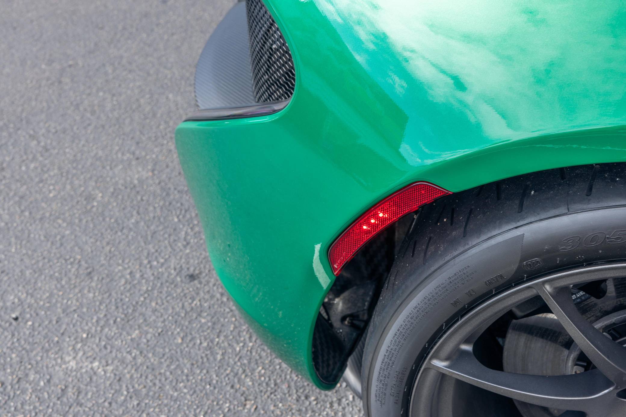 2014 McLaren P1 photo 236