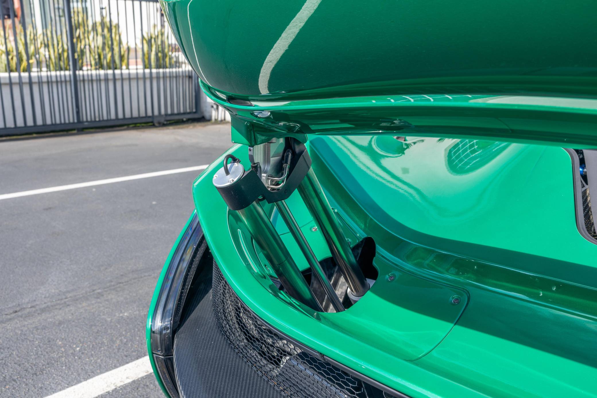 2014 McLaren P1 photo 214