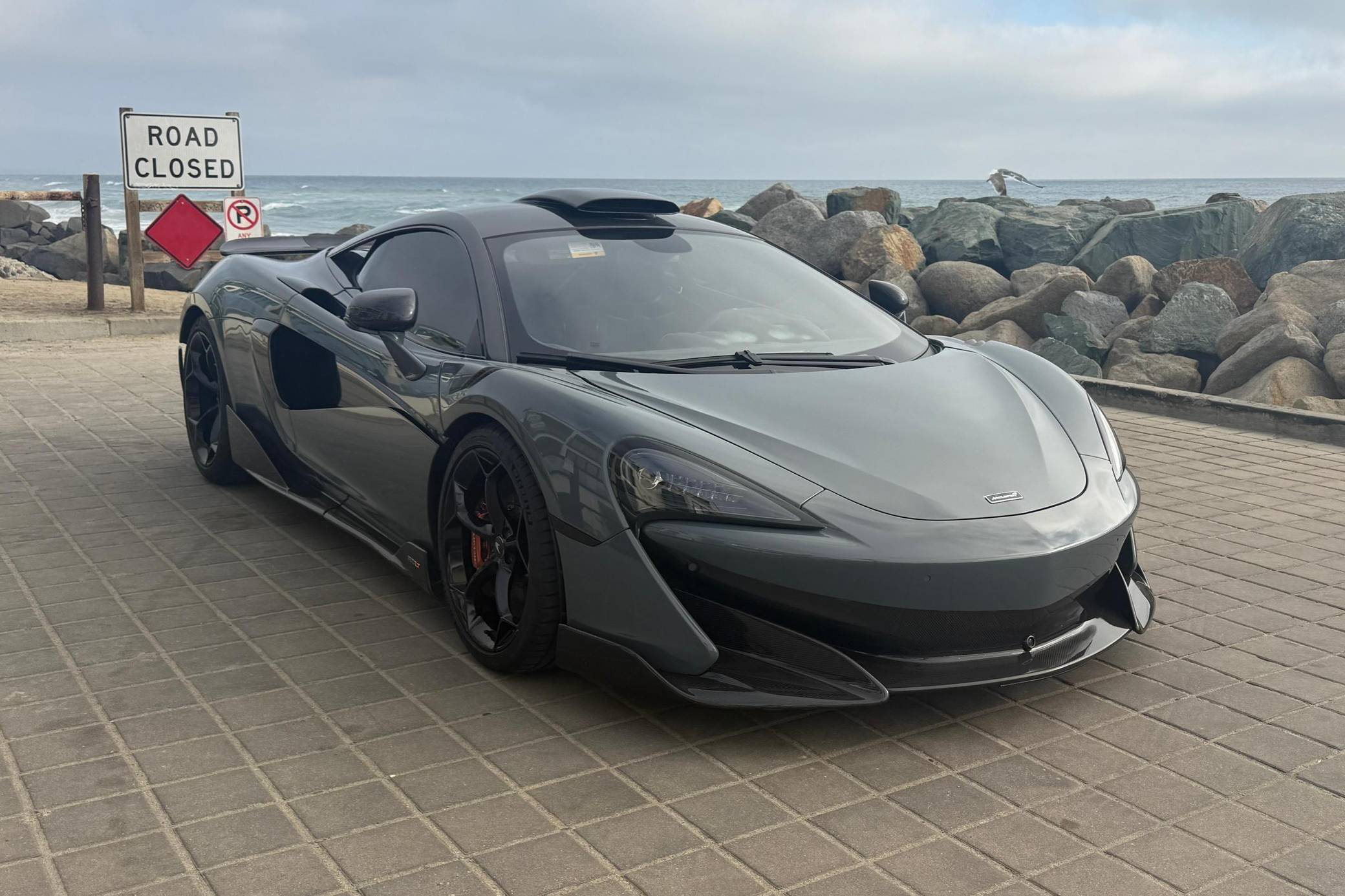 2019 McLaren 600LT photo 14