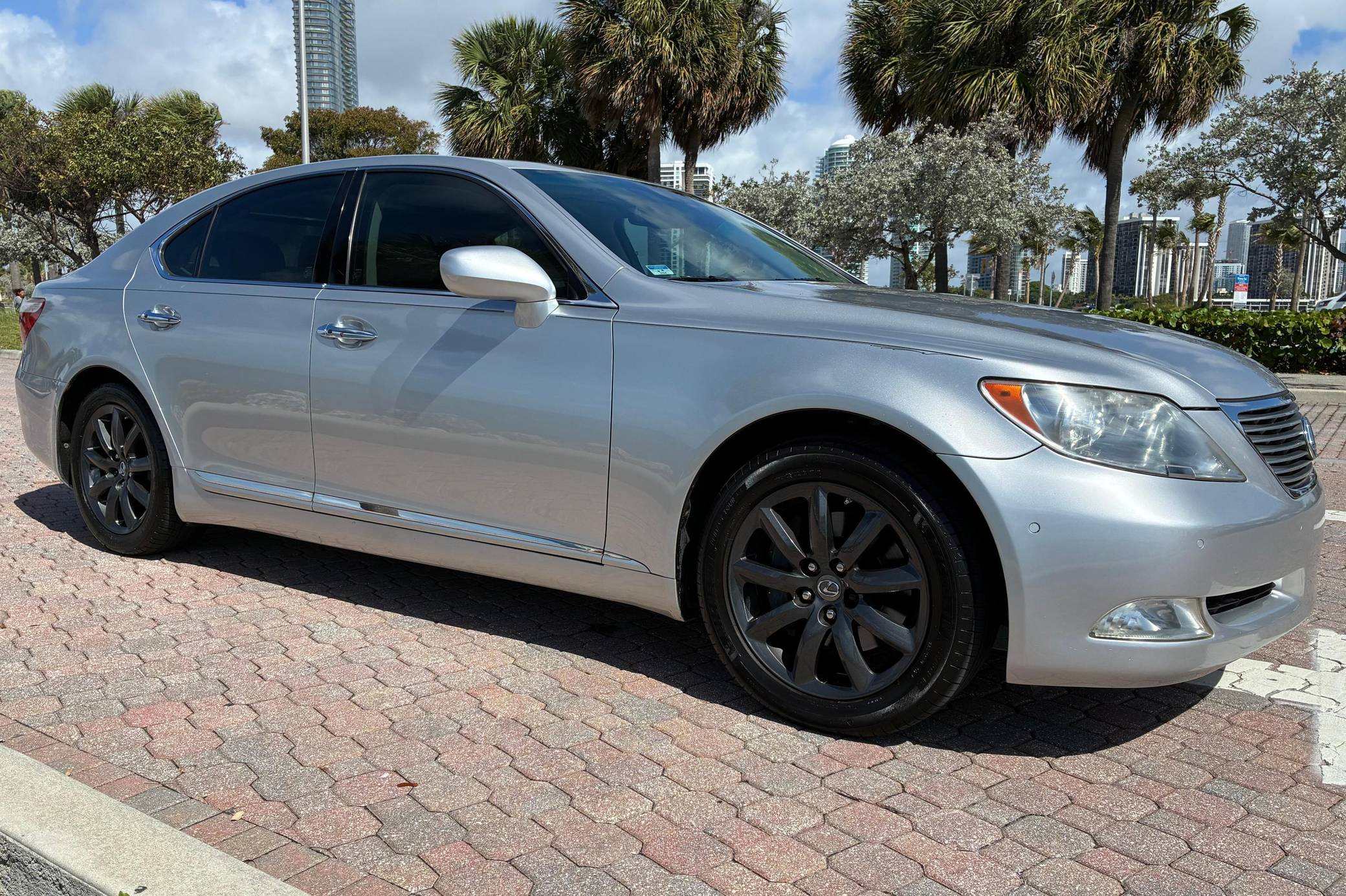 2009 Lexus LS