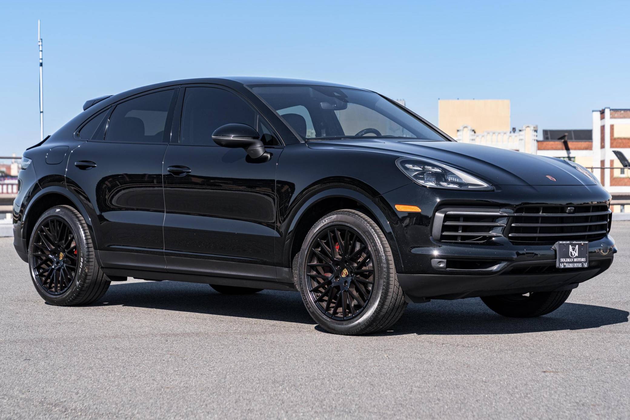 2022 Porsche Cayenne S Platinum Edition