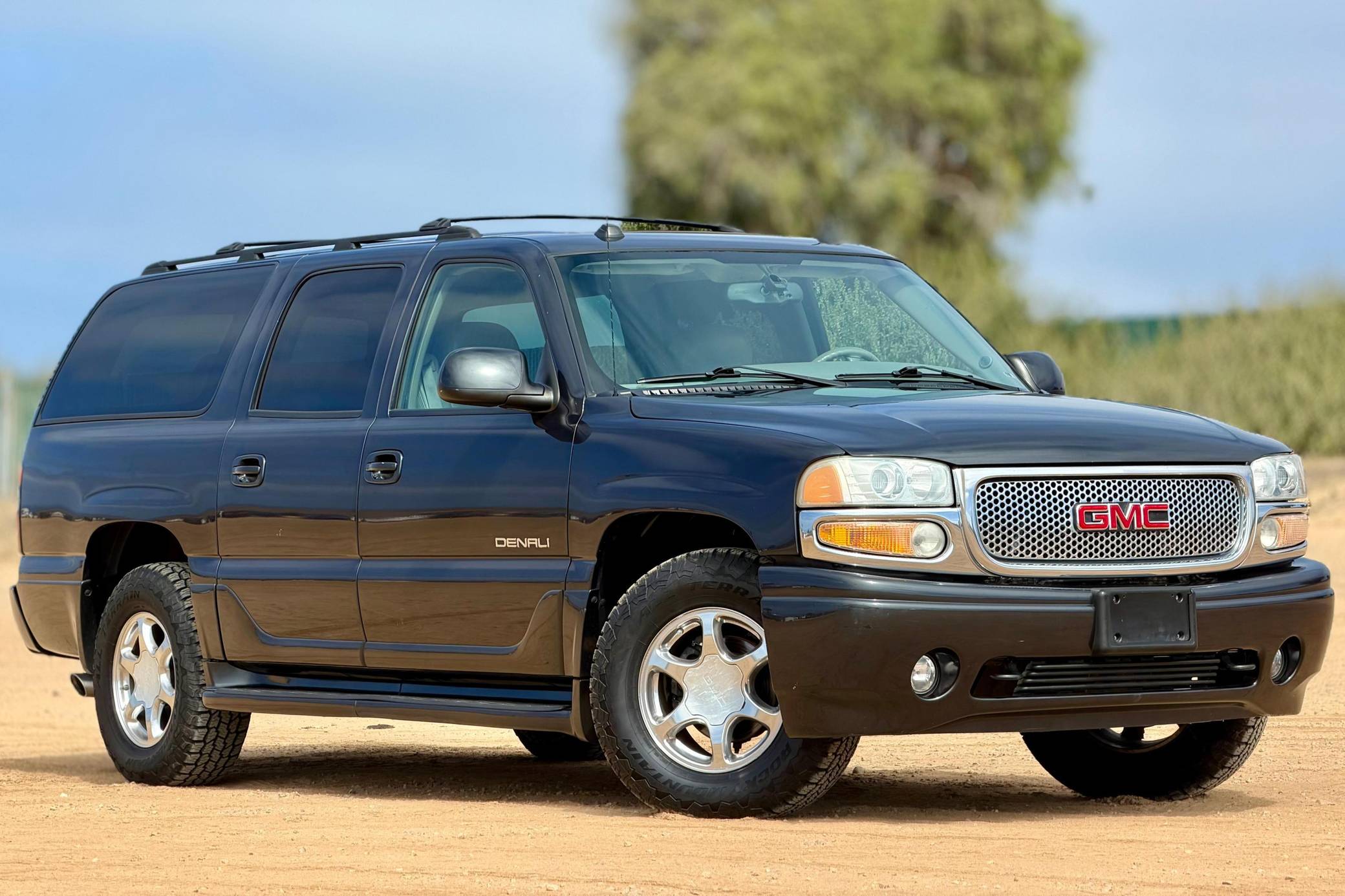 2004 GMC Yukon XL Denali
