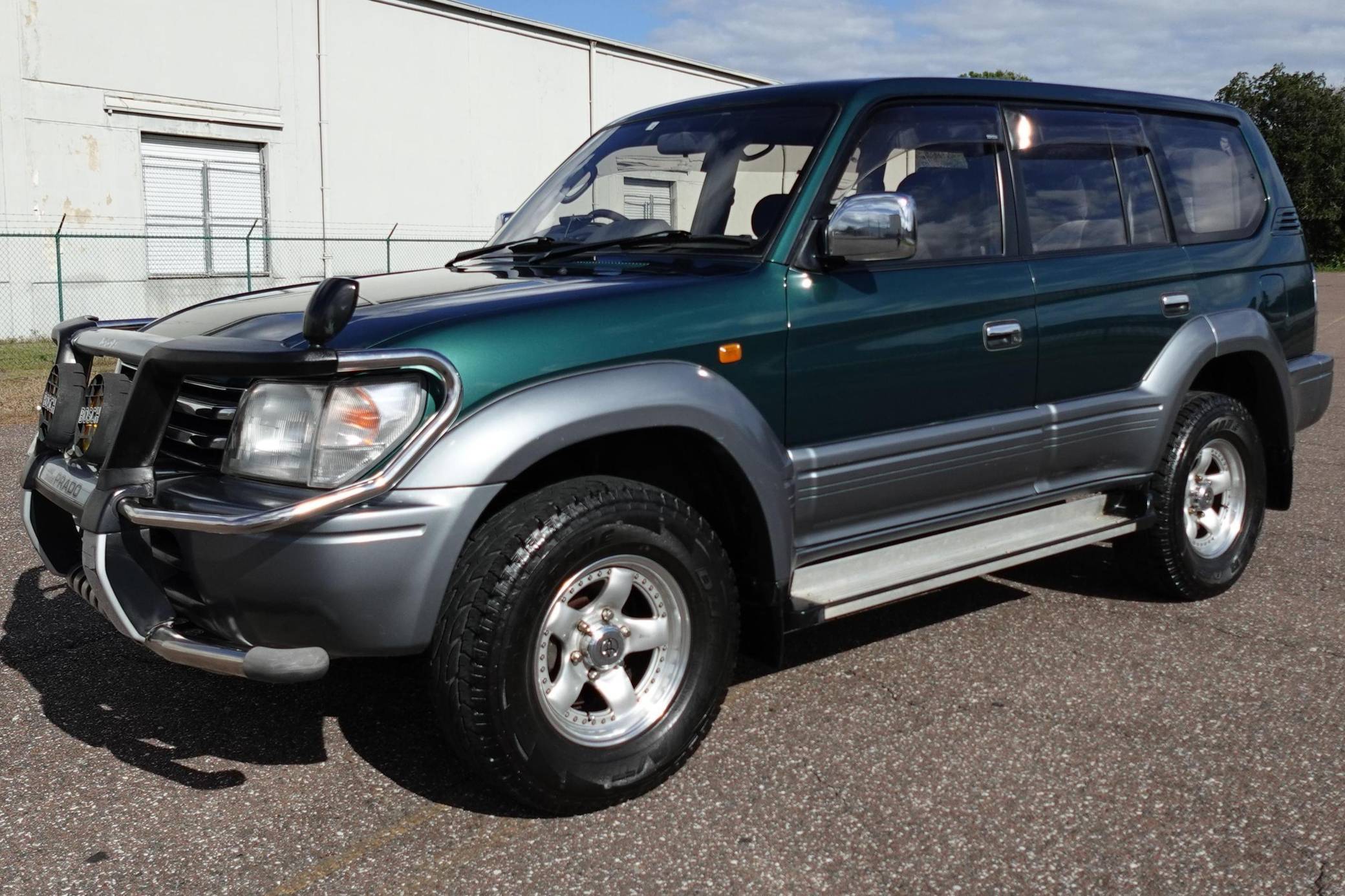 1996 Toyota Land Cruiser Prado TZ 3.0 Turbo VIN: KZJ950017314 for