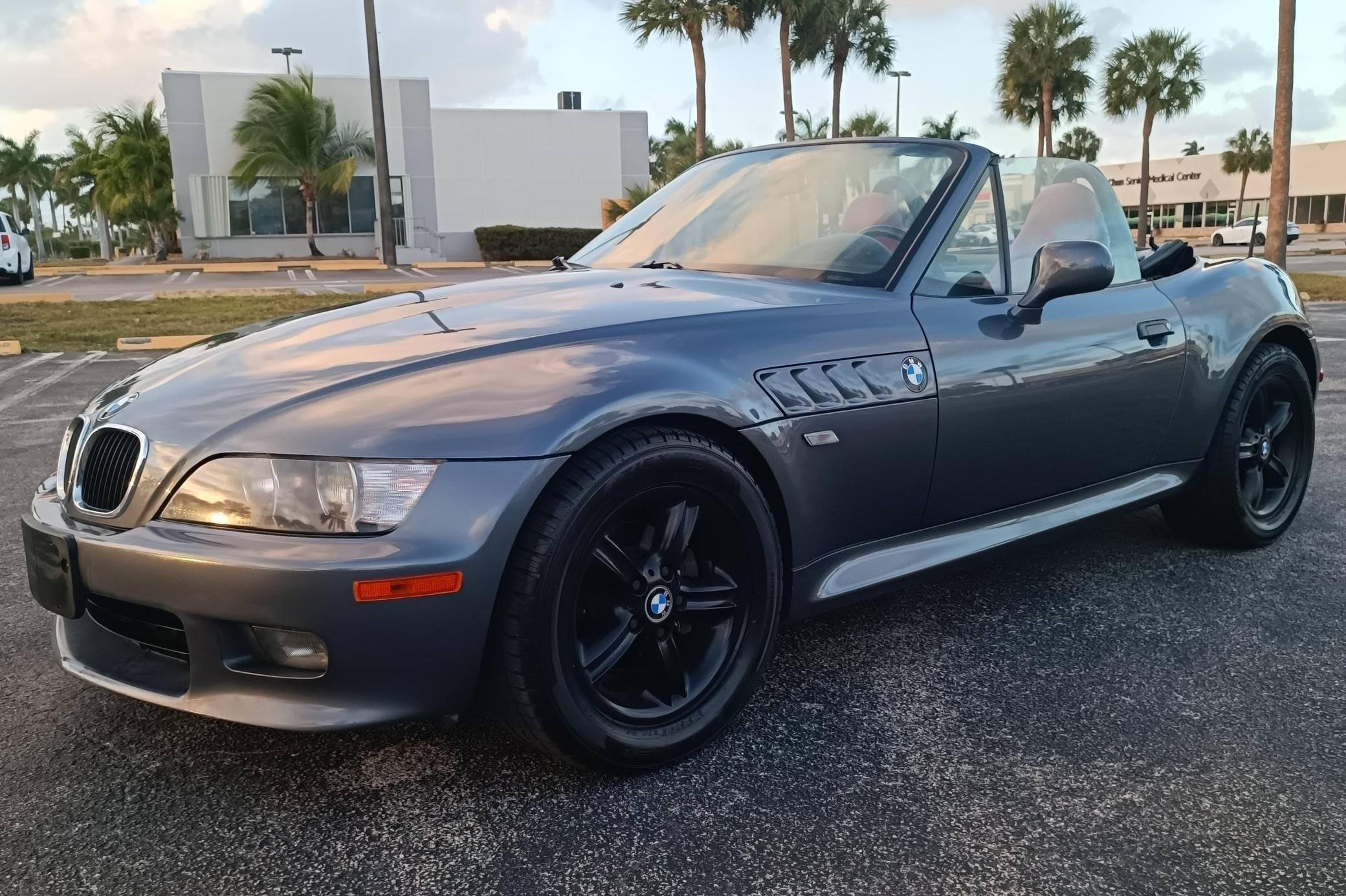 2000 BMW Z3 2.3i Roadster VIN: WBACH934XYLF92008 for Sale