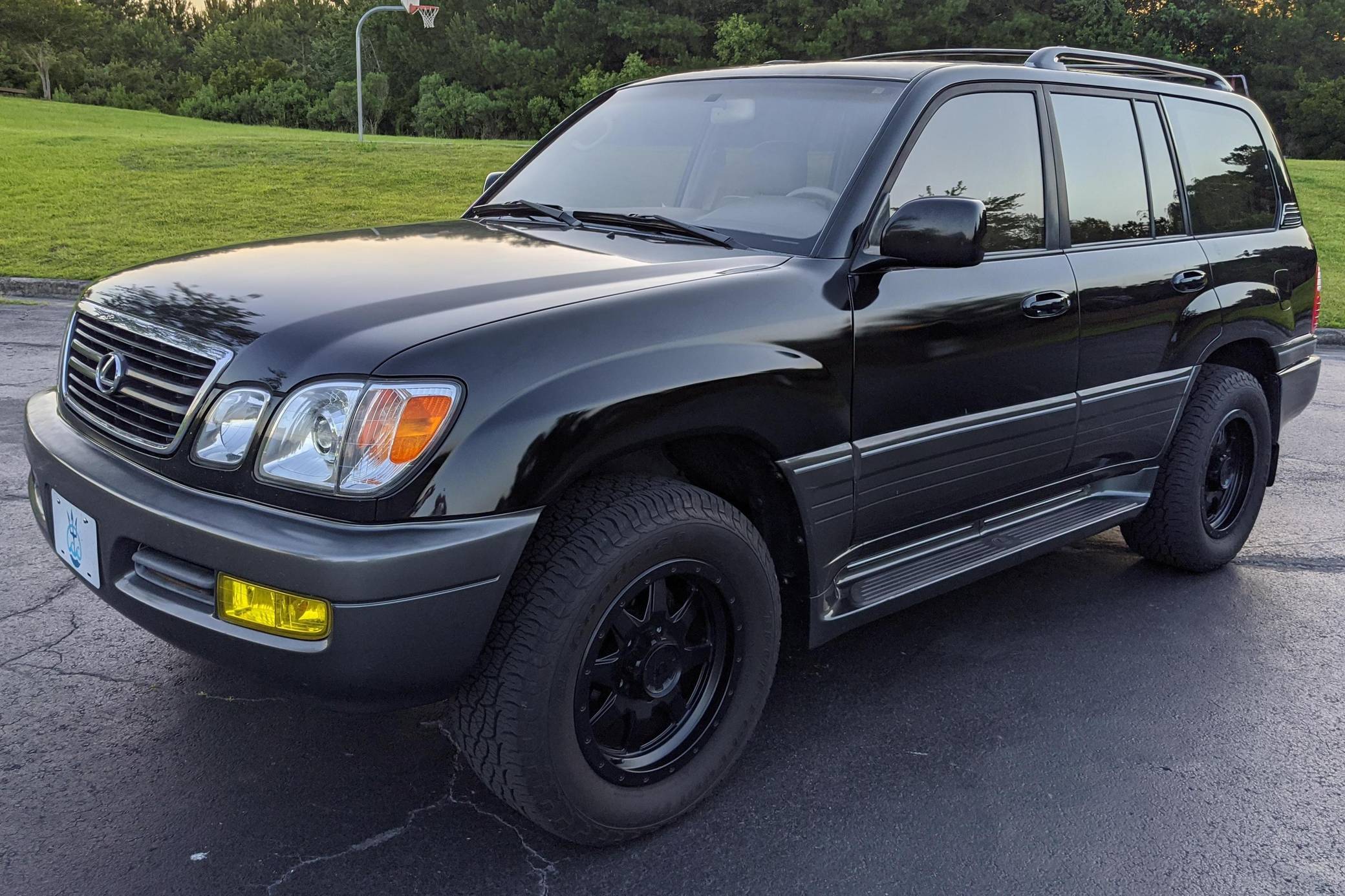 2002 Lexus LX