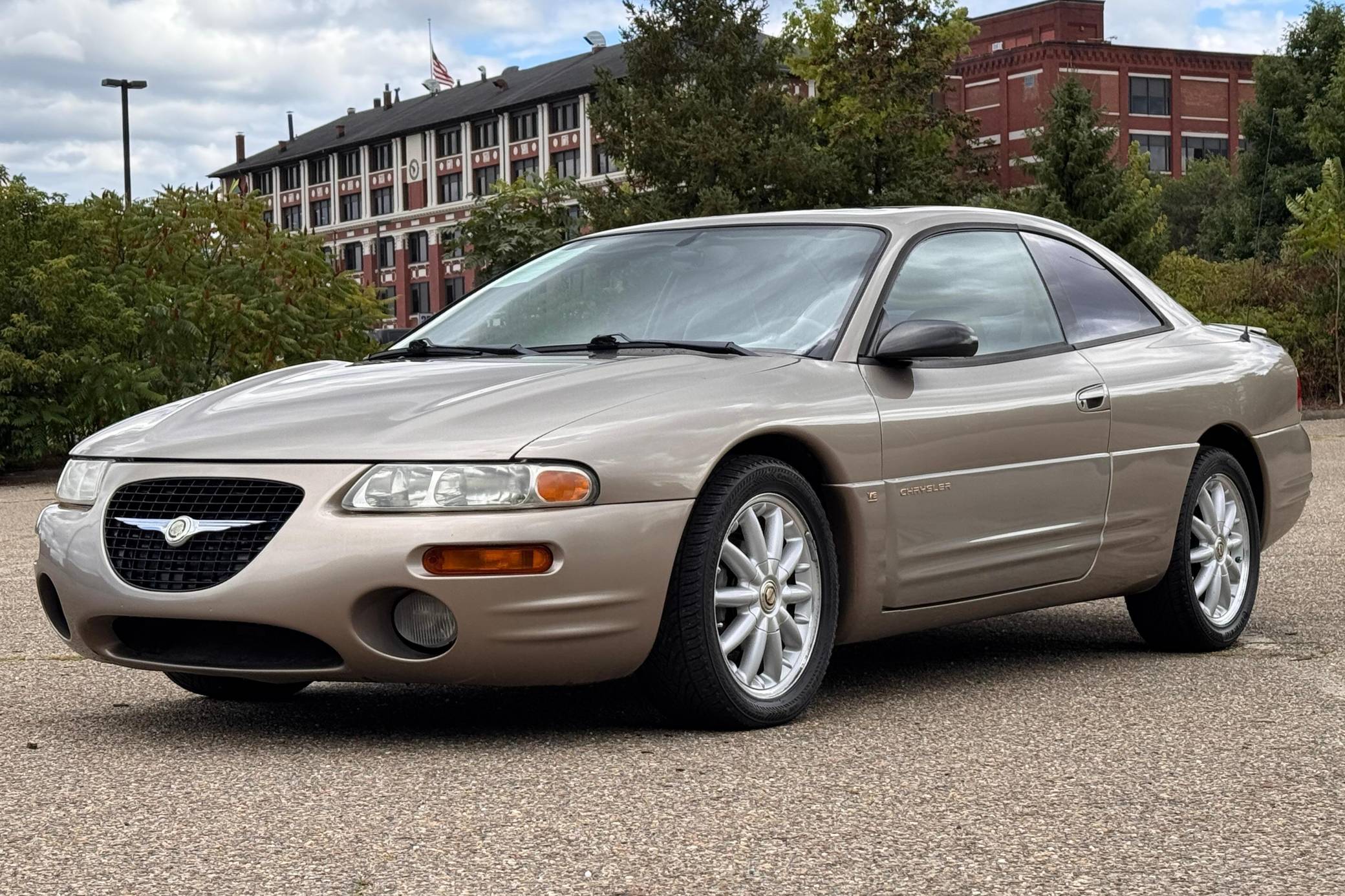 1998 Chrysler Sebring LXi Coupe VIN: 4C3AU52N5WE075757 for