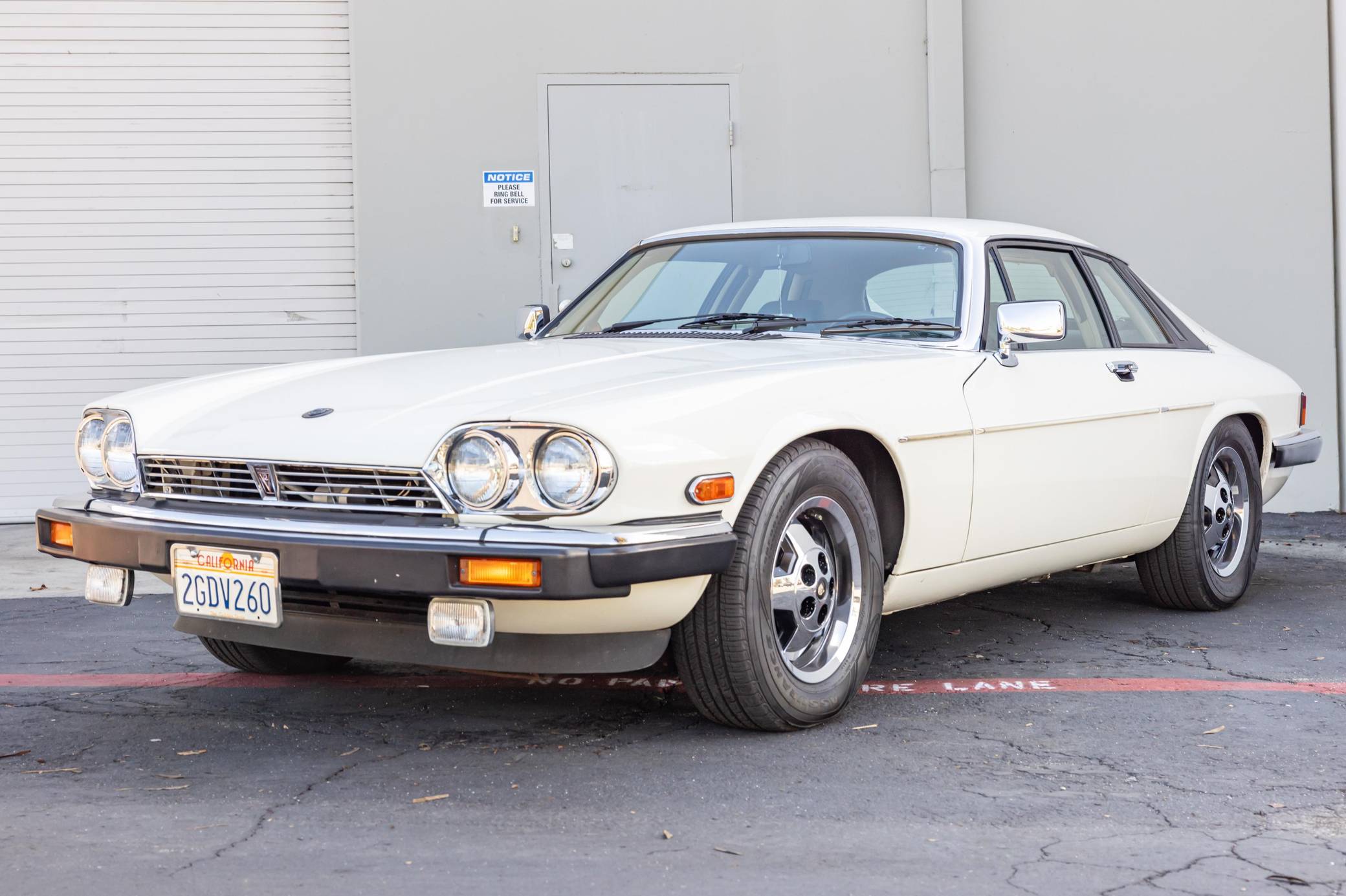 Jaguar XJ-S V12 ミニカー ホワイト 1988 Jaguar XJS V12 Coupe VIN: SAJNA5842JC145808 for Sale - Cars