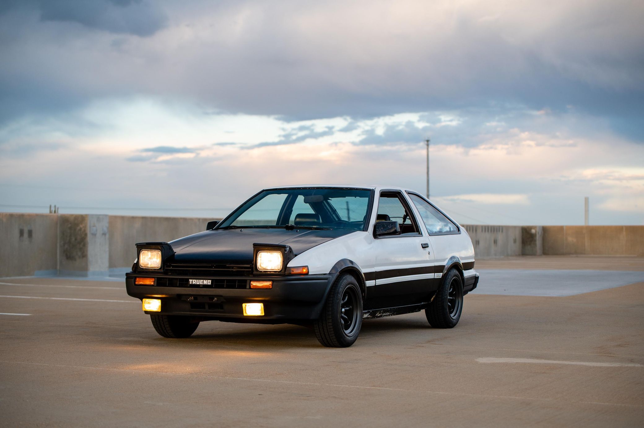 AE86 TRUENO R/Cカー 1983年式 40MHz Sprinter Trueno GT-Apex | Toyota | JDM Mei Kan Encyclopedia