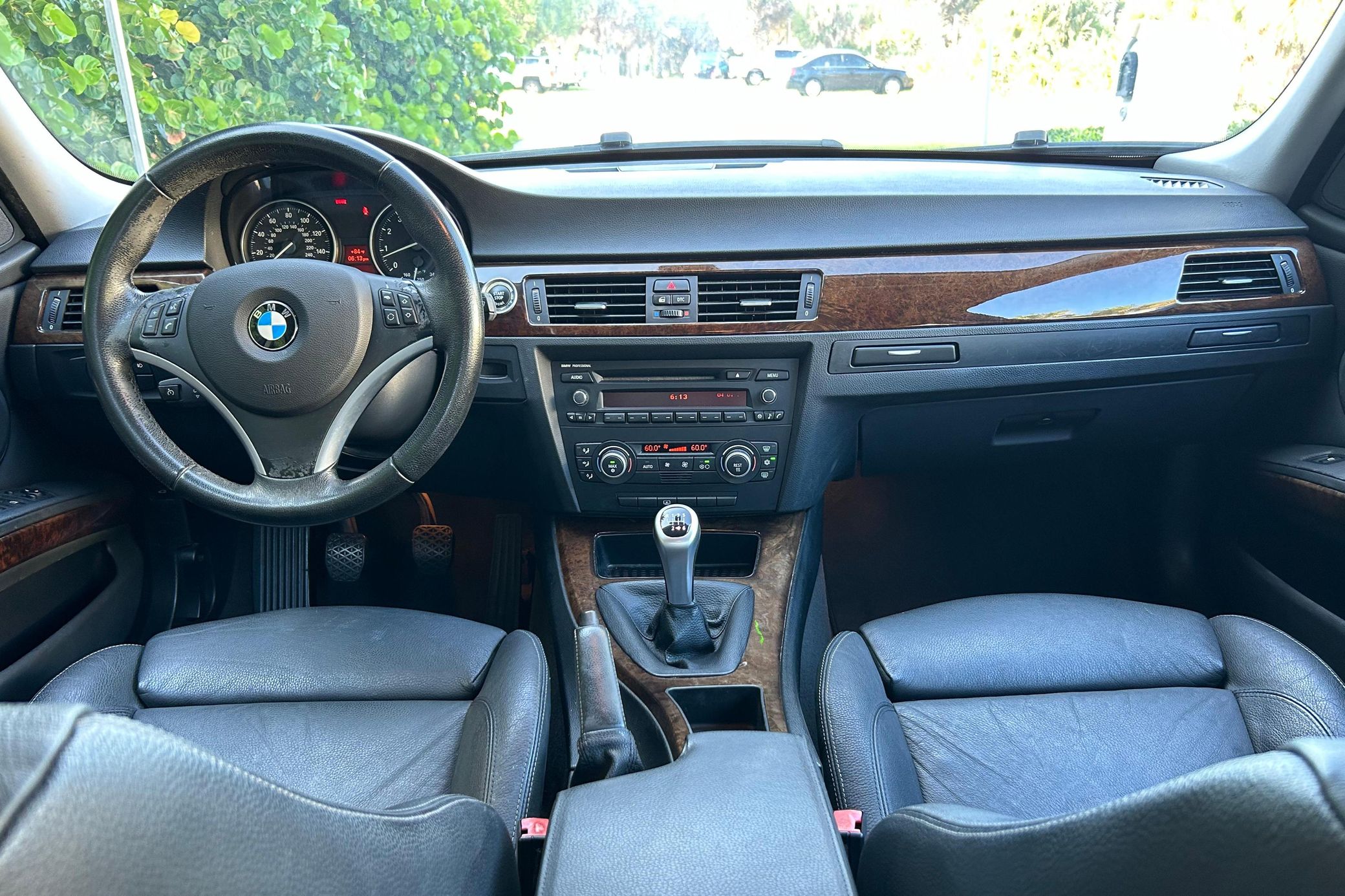 E9x FOR SALE: 2009 BMW 335i LCI with N54 / 6-Speed Manual with Sport ...