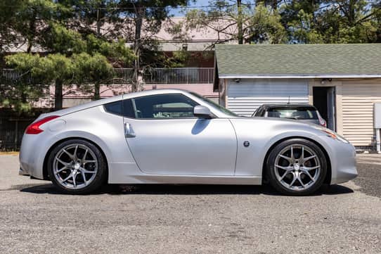 2009 Nissan 370Z Coupe VIN: JN1AZ44E79M410956 for Sale - Cars & Bids