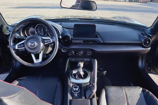 2019 mazda mx 5 miata club specs