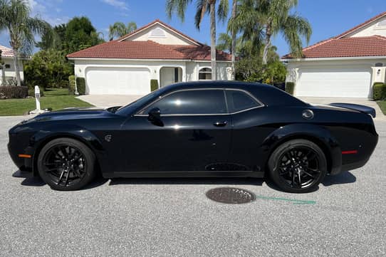 Partial Hood Fender & Mirror Kit | DODGE CHALLENGER SRT HELLCAT REDEYE WIDEBODY 2022