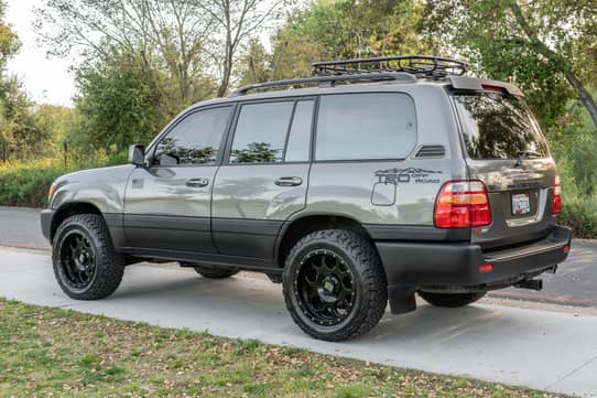 2000 Toyota Land Cruiser auction - Cars & Bids