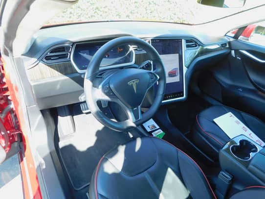 2012 Tesla Model S Signature Performance auction - Cars & Bids