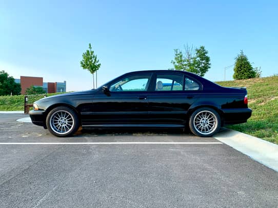 1999 BMW 540i Sedan auction - Cars & Bids