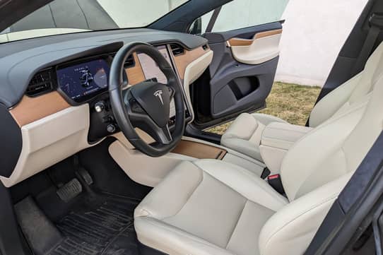 2020 tesla model on sale x inside