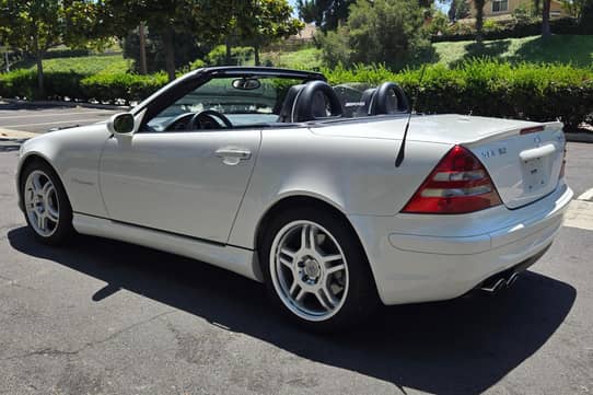 2002 Mercedes-Benz SLK32 AMG VIN: WDBKK66F72F262968 for Sale