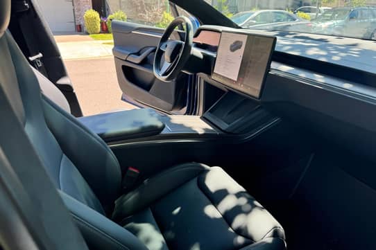 2024 Tesla Model X VIN: 7SAXCBE5XRF432411 for Sale - Cars & Bids