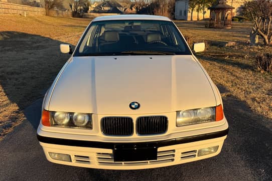 1993 BMW 318i Sedan VIN: WBACA5315PFG08485 for Sale - Cars & Bids