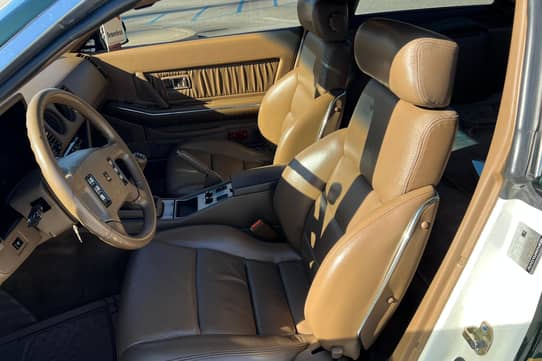 よっしー 1987 Nissan GTP ZX-Turbo Coupe Chassis 8801