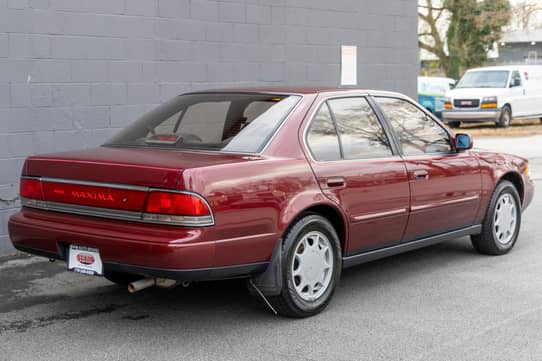 1989 Nissan Maxima VIN: JN1HJ01P2KT244278 for Sale - Cars & Bids