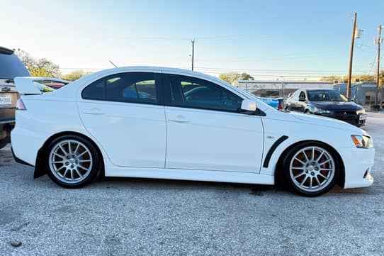 2010 Mitsubishi Lancer Evolution X GSR VIN: JA32W8FV0AU006544 for