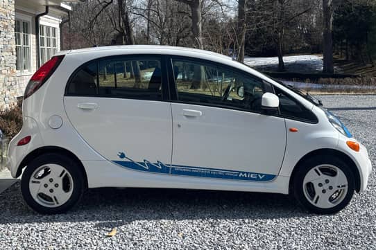 2012 Mitsubishi i-MiEV SE VIN: JA3215H1XCU016556 for Sale - Cars