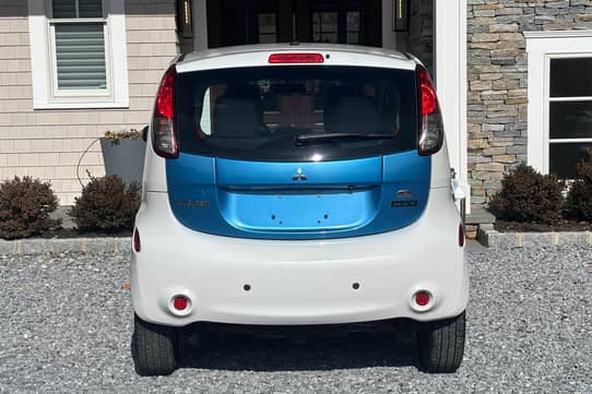 2012 Mitsubishi i-MiEV SE VIN: JA3215H1XCU016556 for Sale