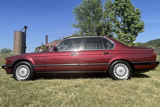 1992 BMW 735i auction - Cars & Bids