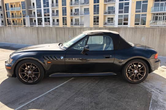 bmw 1998 BMW Z3 2.8i Roadster VIN: 4USCJ3327WLC09538 for Sale - Cars