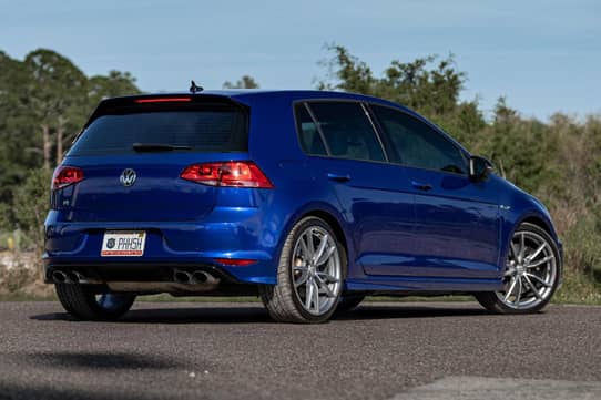 2017 Volkswagen Golf R auction - Cars & Bids