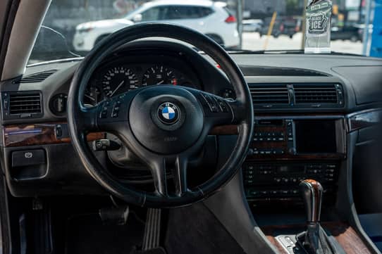 2000 BMW 740iL VIN: WBAGH8346YDP15273 for Sale - Cars & Bids