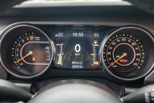 2020 Jeep Wrangler Unlimited Sport 4x4 VIN: 1C4HJXDG9LW105248 for