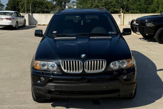 2004 BMW X5 4.8is VIN: 5UXFA93564LE81588 for Sale - Cars & Bids