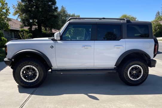 2023 Ford Bronco Outer Banks 4x4 for Sale - Cars & Bids