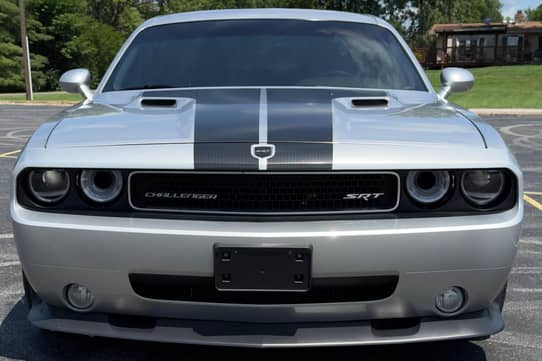 2008 Dodge Challenger Srt8 Vin: 2b3lj74w48h321534 For Sale - Cars & Bids