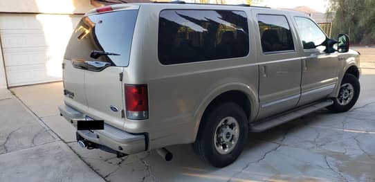 2004 Ford Excursion Limited auction - Cars & Bids