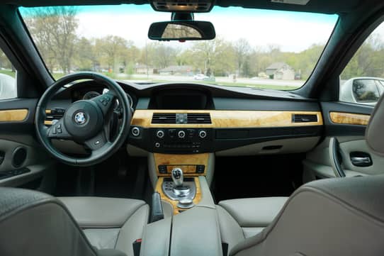 2008 BMW M5 Sedan Interior Photos