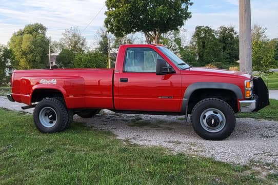 1995 Chevrolet K3500 LS 4x4 VIN: 1GCHK34F2SE152946 for Sale - Cars & Bids