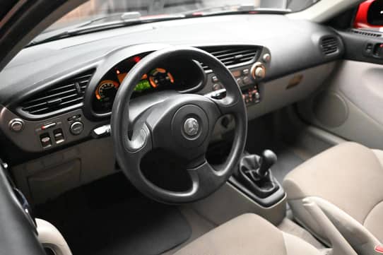 2004 Honda Insight VIN: JHMZE137X4T000484 for Sale - Cars & Bids