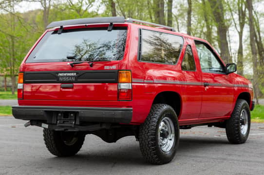 1989 Nissan Pathfinder SE V6 4x4 for Sale - Cars & Bids