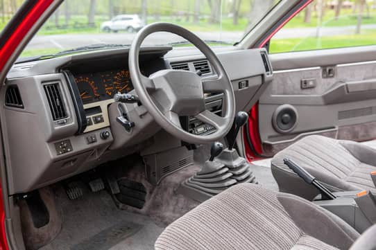 1989 Nissan Pathfinder SE V6 4x4 for Sale - Cars & Bids