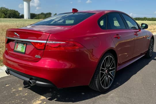 2016 Jaguar XF 35t R-Sport VIN: SAJBL4BV2GCY13186 for Sale - Cars & Bids