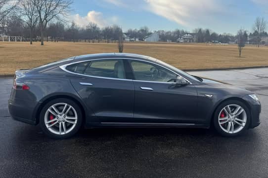 2016 Tesla Model S P90D VIN: 5YJSA1E4XGF124134 for Sale - Cars & Bids